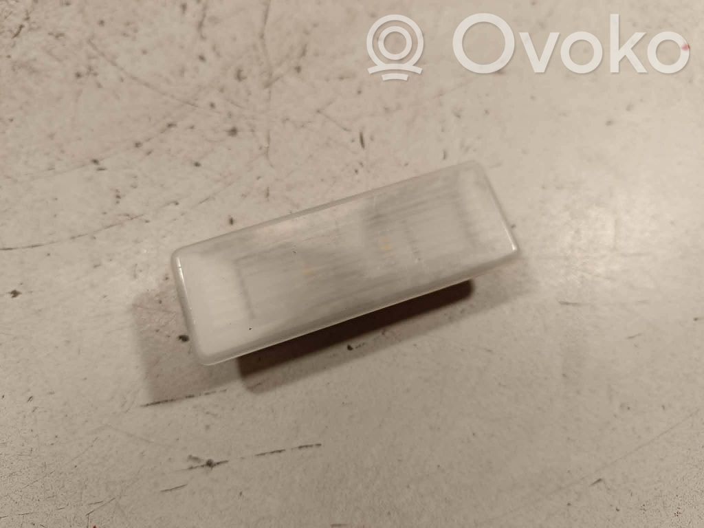 BMW 3 F30 F35 F31 Inne oświetlenie wnętrza kabiny 