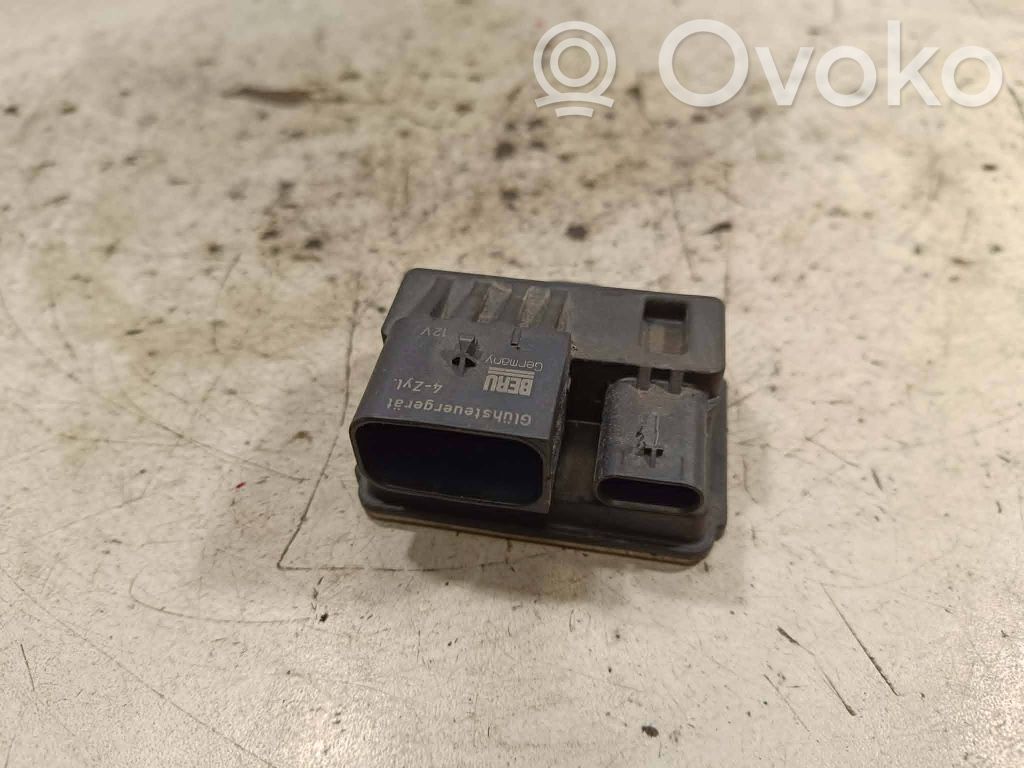 BMW 3 F30 F35 F31 Przekaźnik / Modul układu ogrzewania wstępnego 