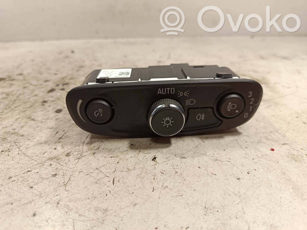 Opel Insignia B Interruptor de luz 
