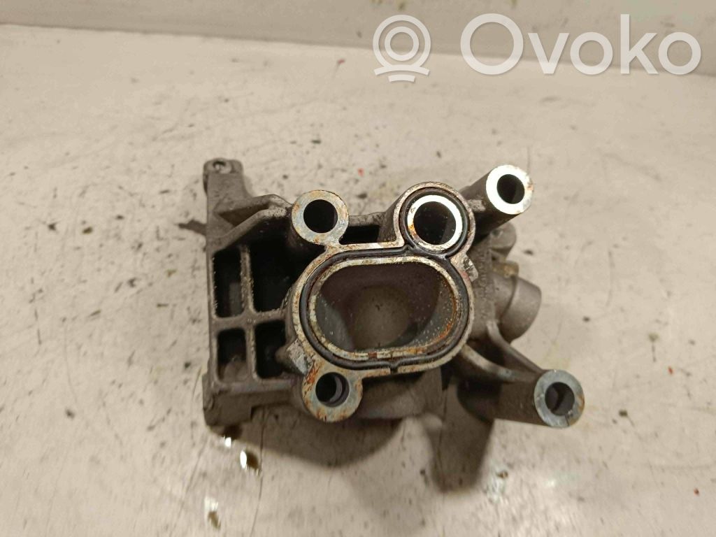 Audi Q7 4M A/C compressor mount bracket 