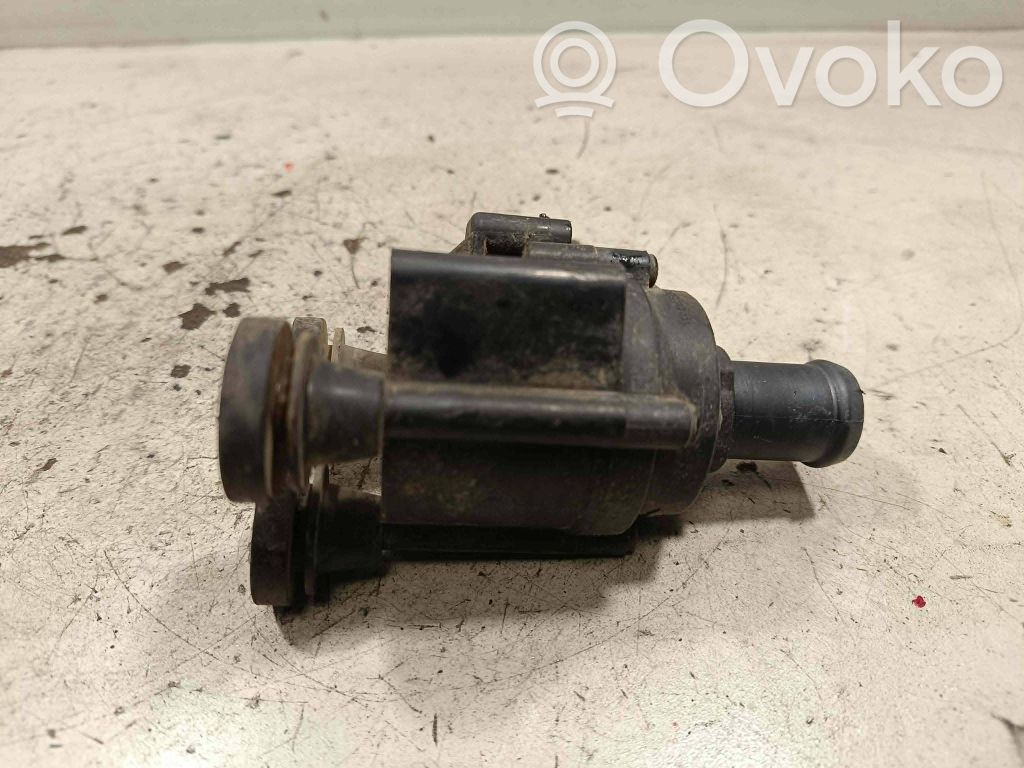 Audi Q7 4M Pompa cyrkulacji / obiegu wody 
