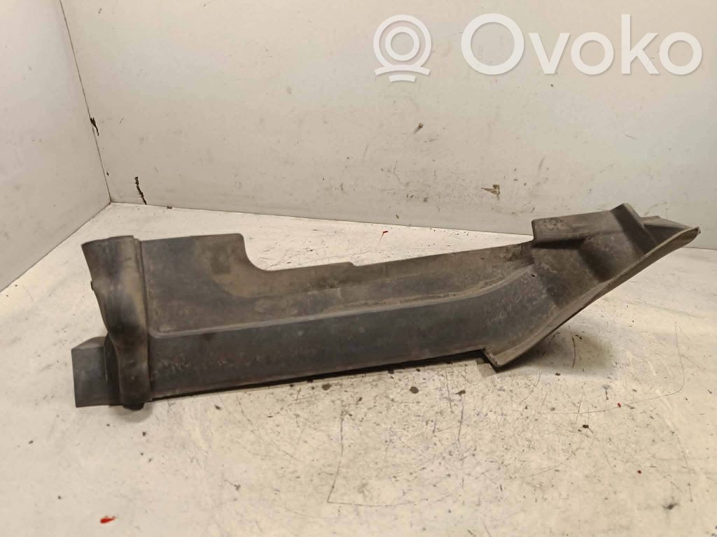 Audi Q7 4M Panel wykończeniowy błotnika 