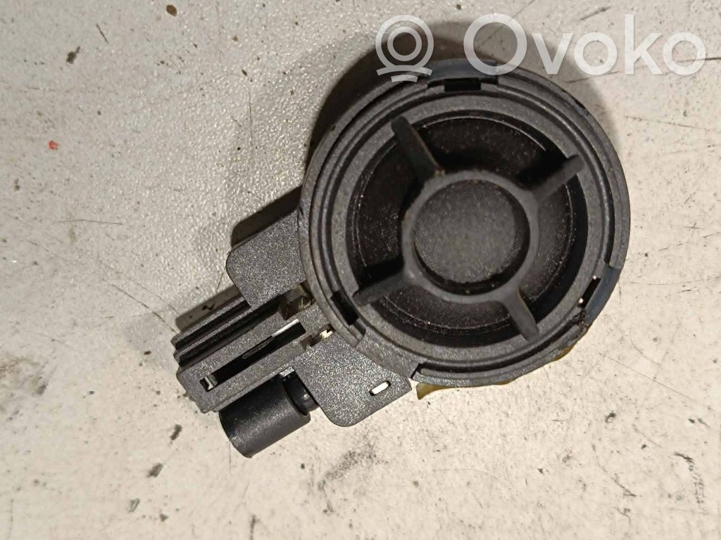 Audi Q7 4M Altavoz de alta frecuencia en la puerta delantera 