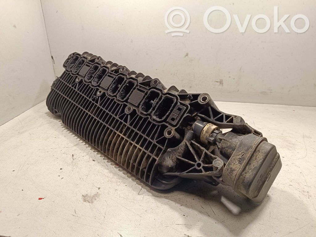 Audi SQ7 Colector de admisión 