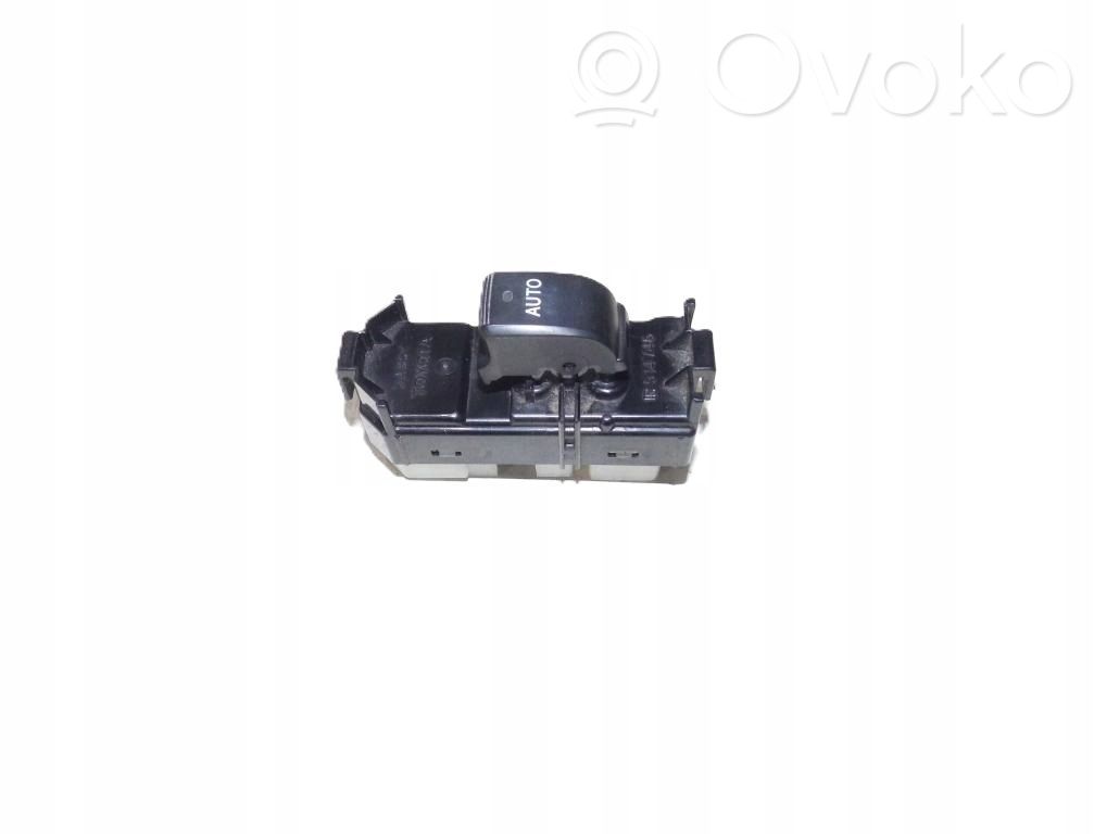 Toyota Corolla Verso E121 Interruptor del elevalunas eléctrico 