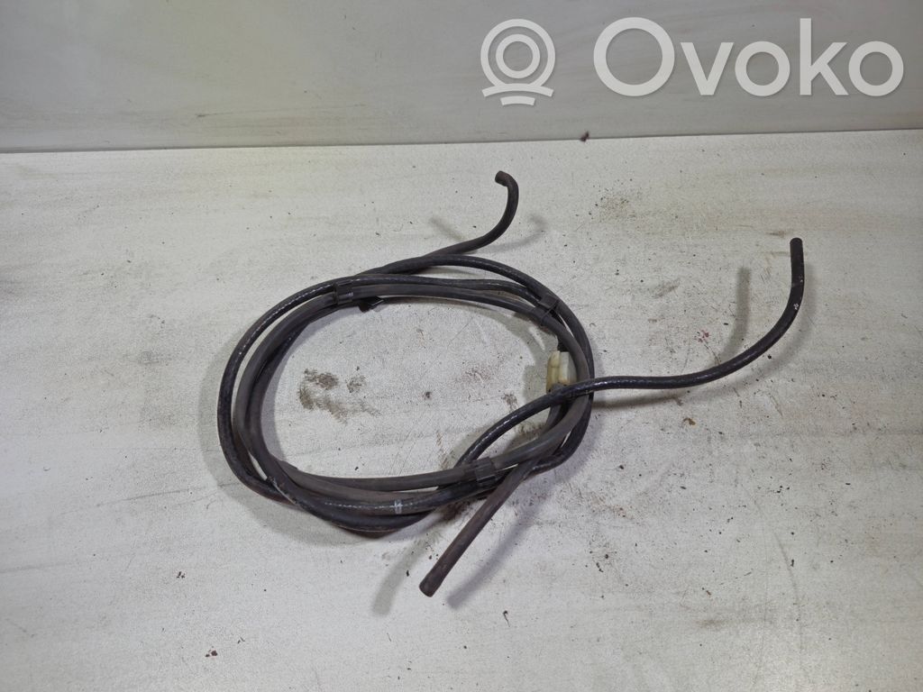 Mercedes-Benz Sprinter W906 Wąż płynu do spryskiwacza szyby przedniej / czołowej 