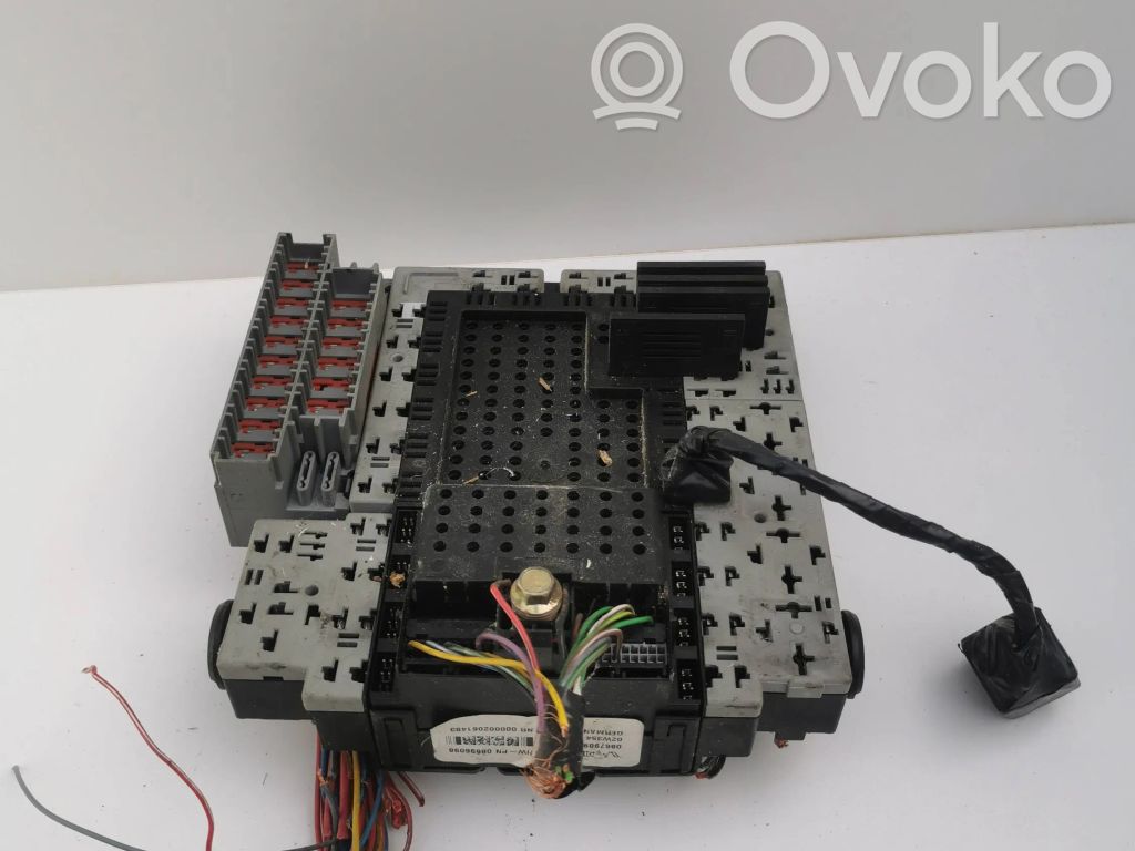 Fuse box set   08679899,02W354,08696098