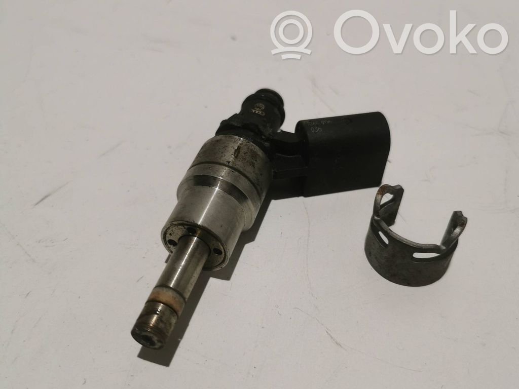 Inyector de combustible   0261500