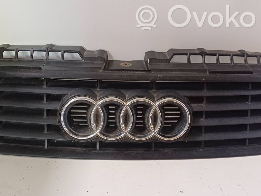 Front bumper upper radiator grill