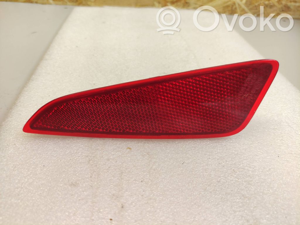 Toyota Yaris XP210 Odblask lampy tylnej 