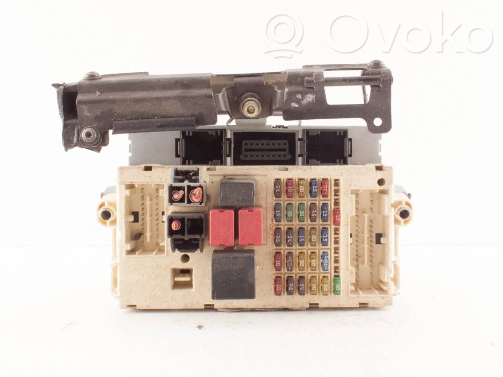 Alfa Romeo 147 Fuse module 