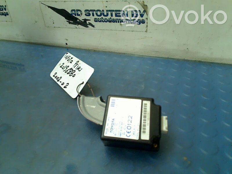 Toyota Prius (XW10) Sterownik / Moduł centralnego zamka 