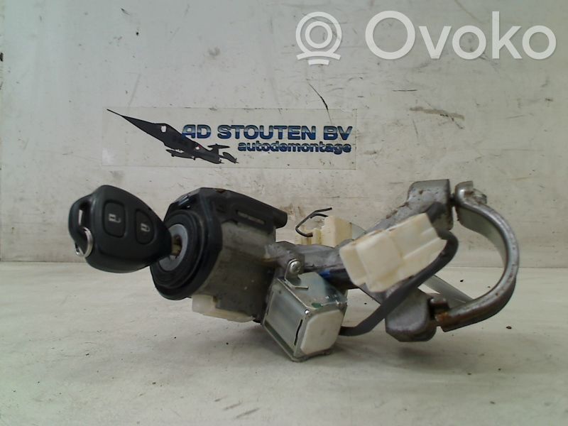 Toyota iQ Ignition lock 