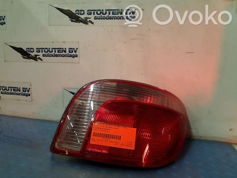 Toyota Yaris Luci posteriori 