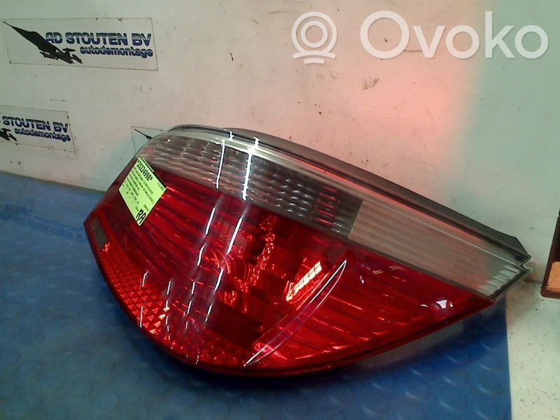BMW 5 E60 E61 Lampă spate în caroserie 