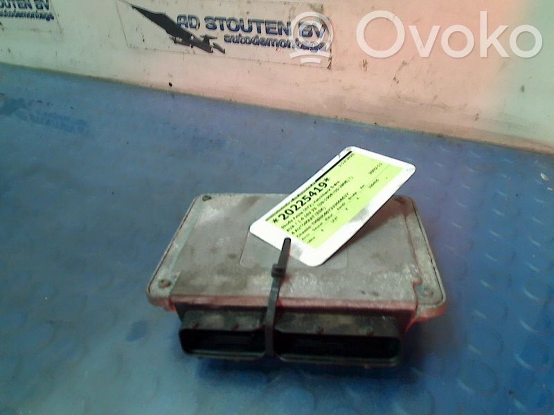 Skoda Fabia Mk1 (6Y) Engine control unit/module 