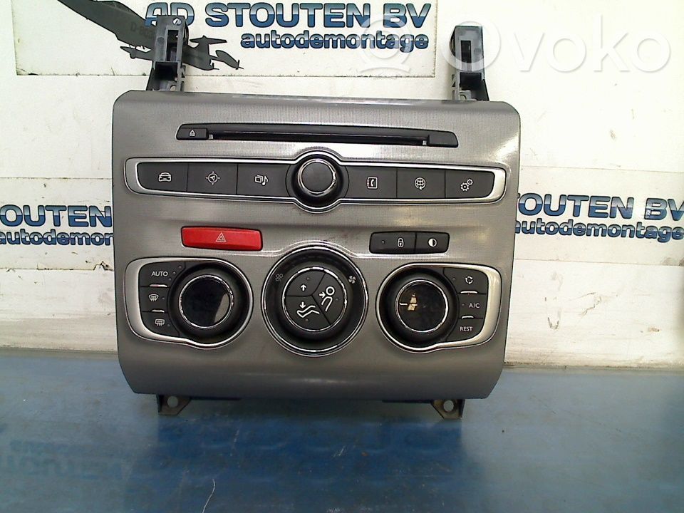 Citroen C4 II Climate control unit 