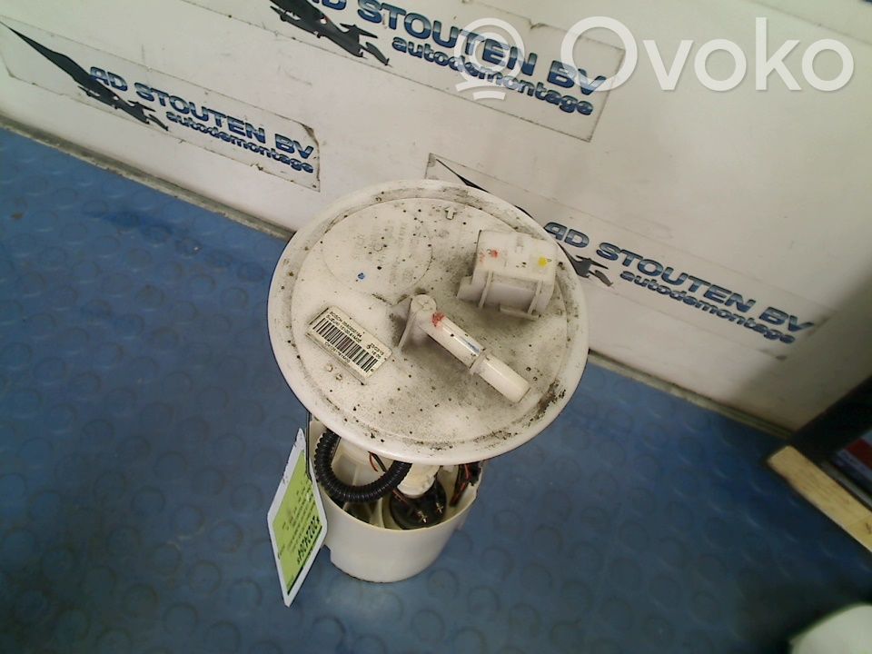 Bomba interna de combustible   15100061M00,15100061M00,15100061M00