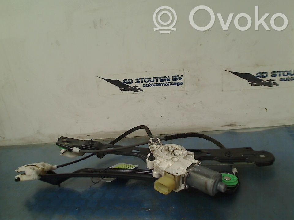 BMW 1 E81 E87 Macara geam față fără motor 