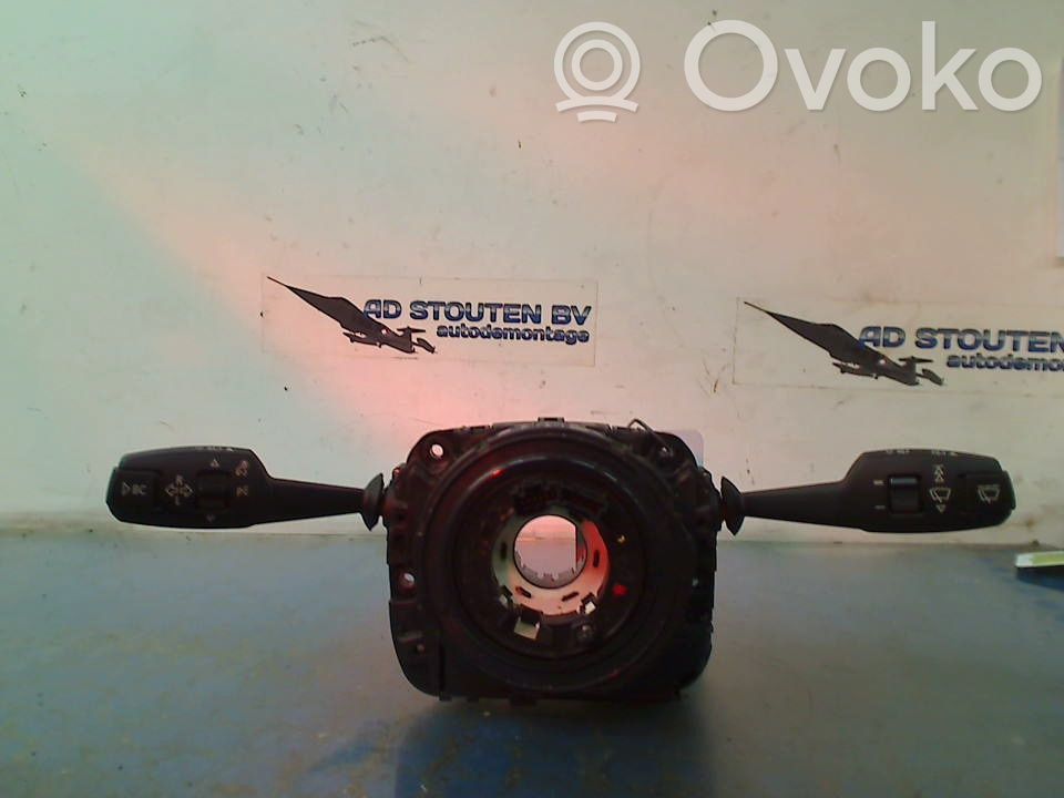 Boutons / interrupteurs volant   391002081,391002081,391002081