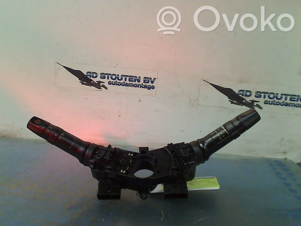 KIA Picanto Boutons / interrupteurs volant 