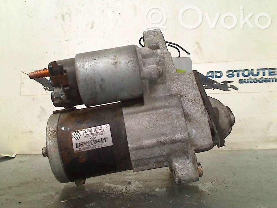 Renault Clio IV Motor de arranque 
