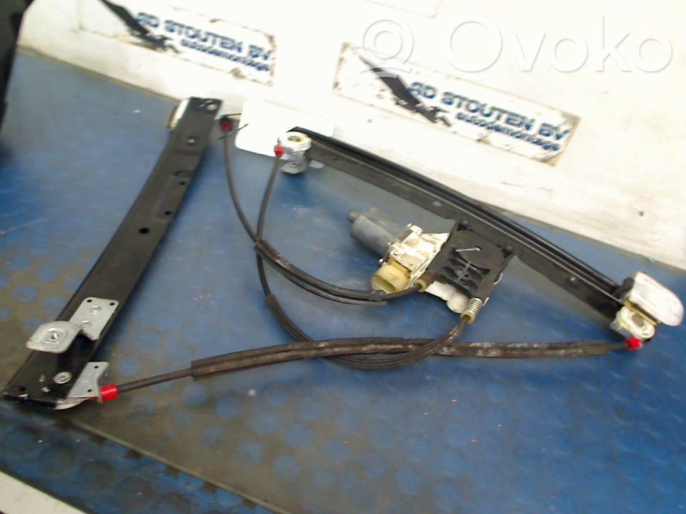 Ford Mondeo MK IV Meccanismo di sollevamento del finestrino posteriore senza motorino