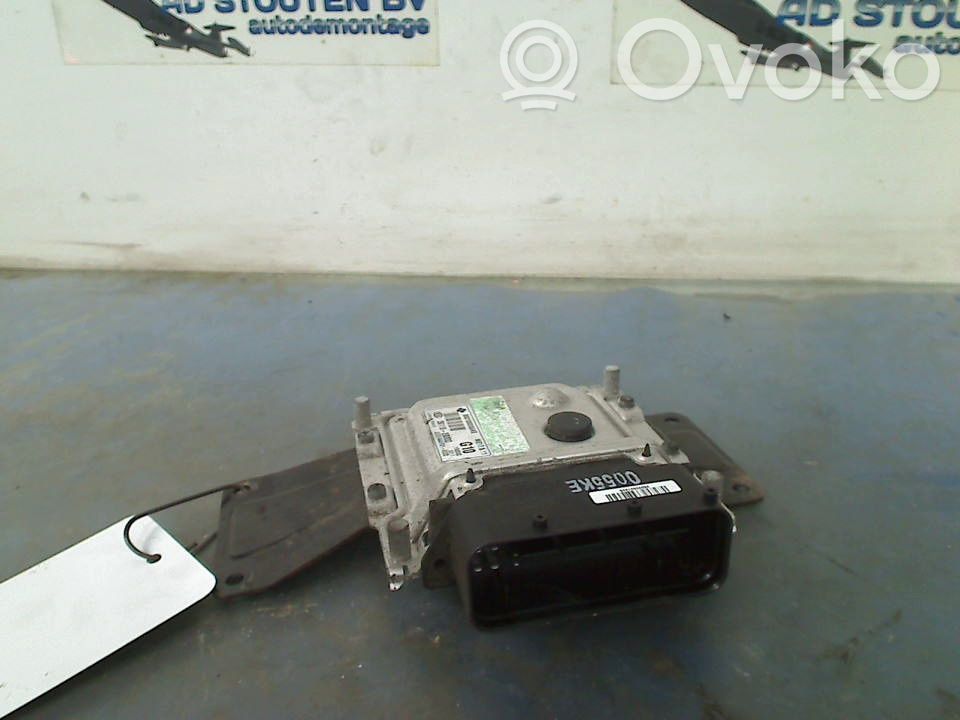 KIA Pro Cee'd I Engine control unit/module 