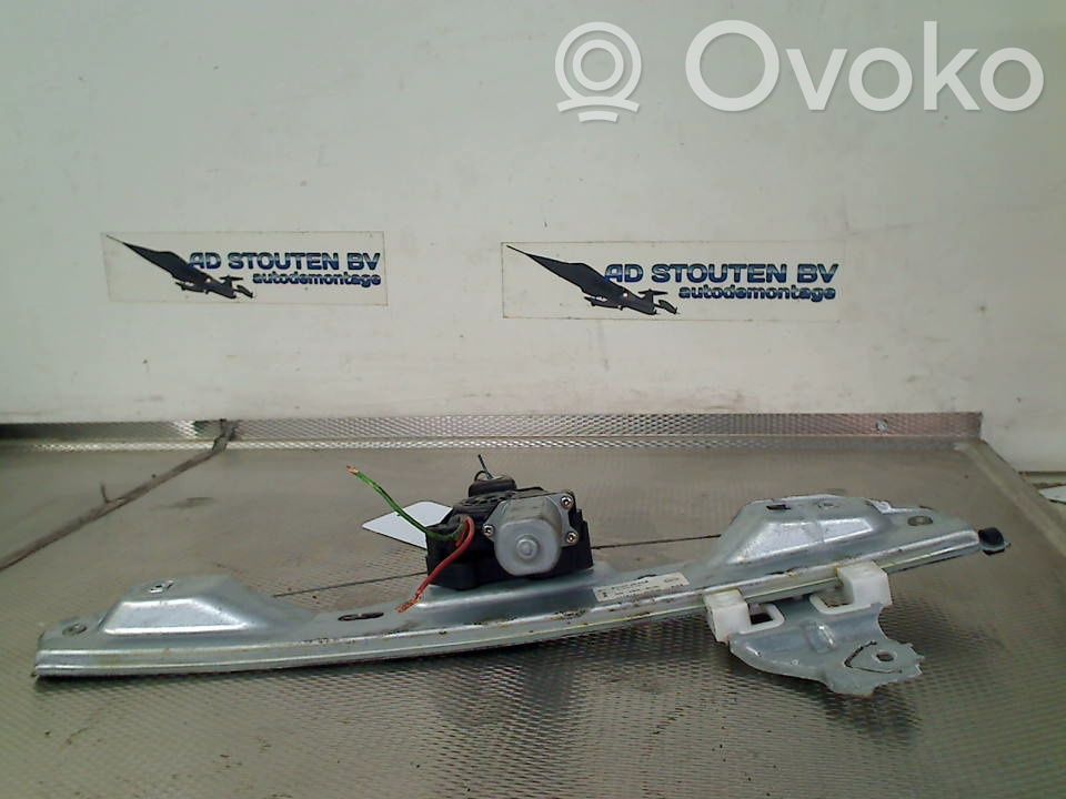 Nissan Qashqai Meccanismo di sollevamento del finestrino posteriore senza motorino 