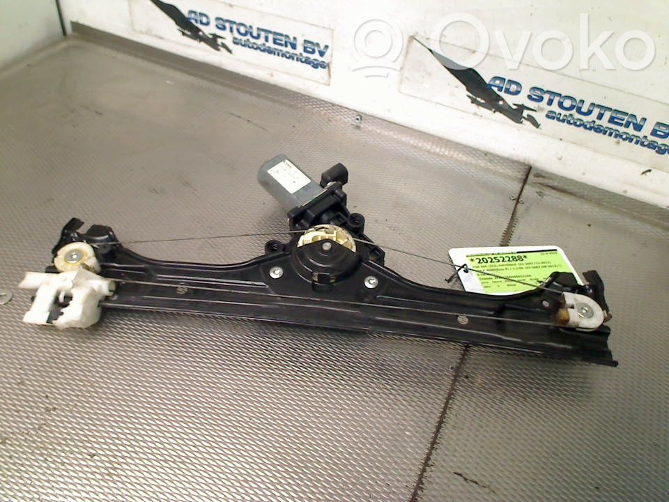 Fiat 500 Mechanizm podnoszenia szyby przedniej bez silnika