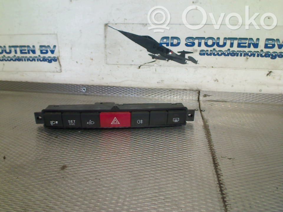 Opel Combo D Hazard light switch 