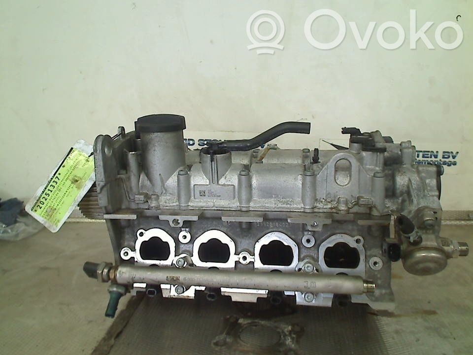 Volkswagen Golf VIII Culata del motor 