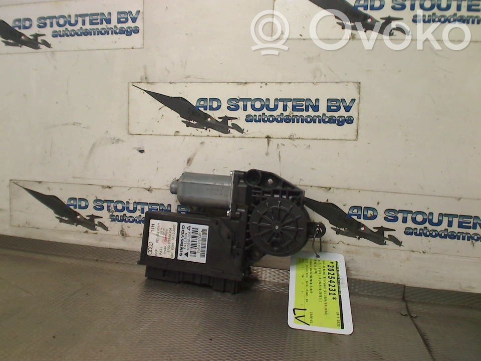 Audi A4 S4 B7 8E 8H Motorino alzacristalli della portiera anteriore