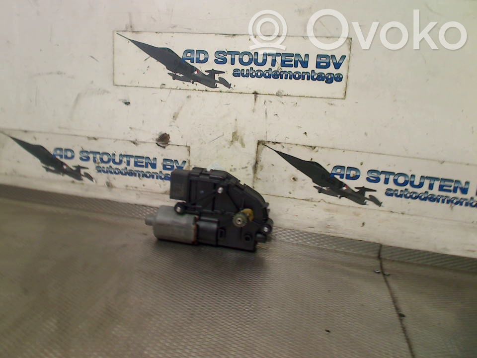 Audi Q5 SQ5 8R Motor/actuator trapă 