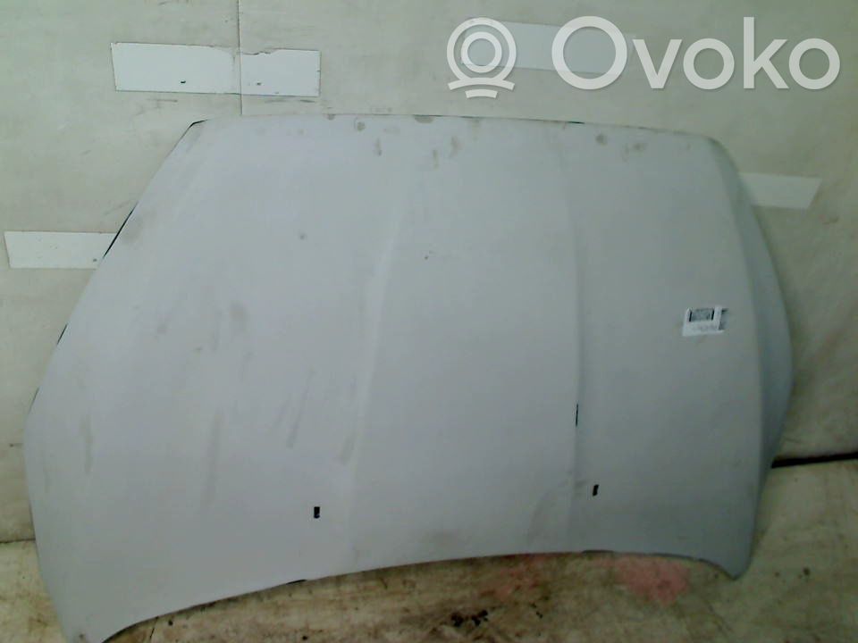 Couvercle, capot moteur