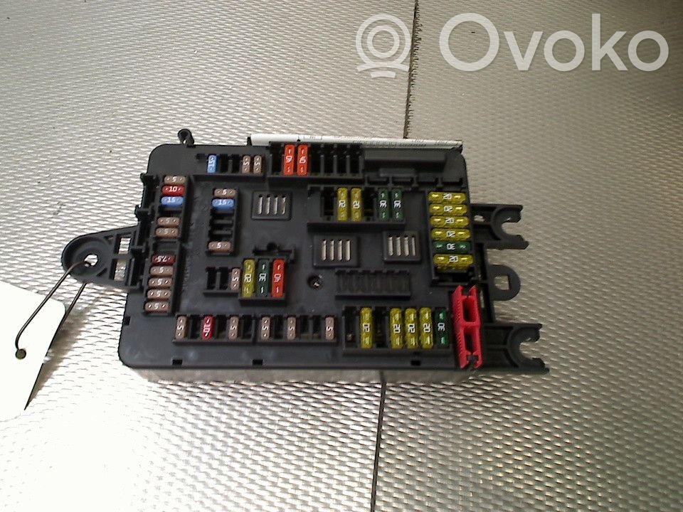 BMW 3 F30 F35 F31 Sicherungskasten komplett 