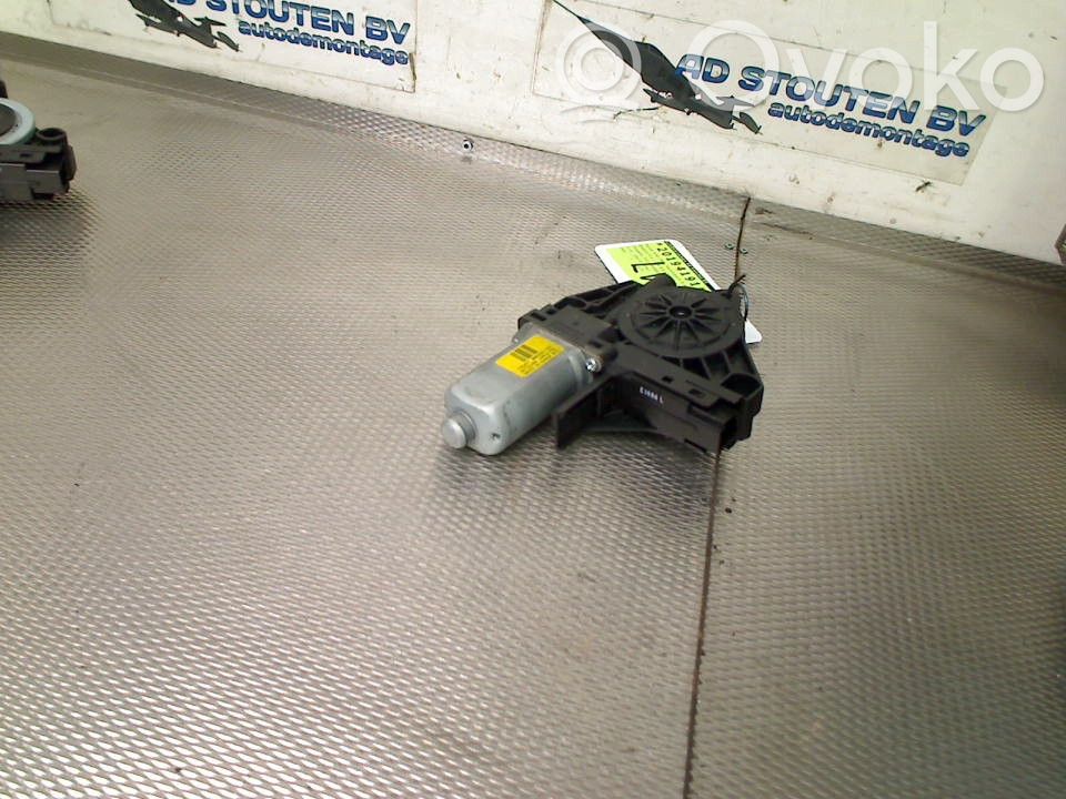 Volvo V40 Silnik regulatora szyby drzwi przednich