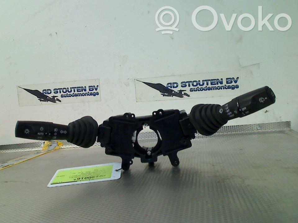 Chevrolet Captiva Pulsanti/interruttori sul volante