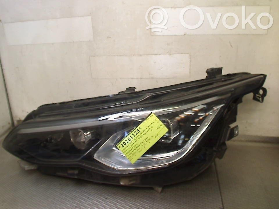 Volkswagen Golf VIII Far 