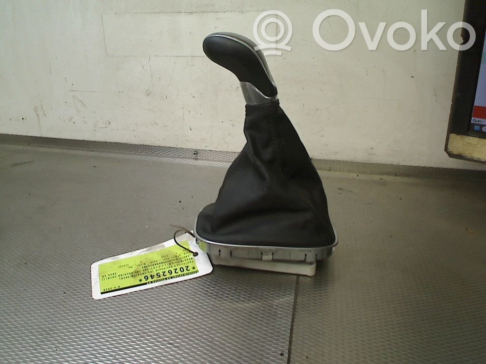 Opel Corsa E Selector de viteze 
