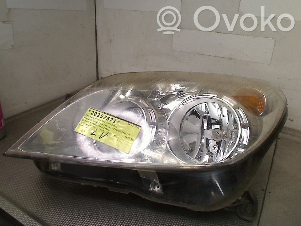 Opel Astra H Lampa przednia 