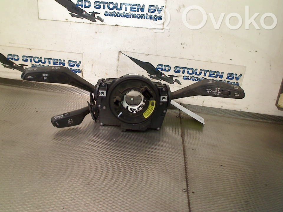 Boutons / interrupteurs volant   4N0907129KT,4N0907129KT,4N0907129KT