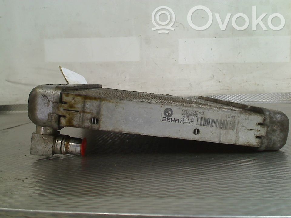 BMW 7 F01 F02 F03 F04 Chłodnica oleju 