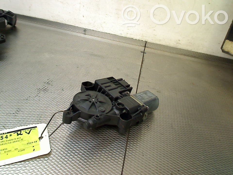 Skoda Fabia Mk3 (NJ) Motorino alzacristalli della portiera anteriore 