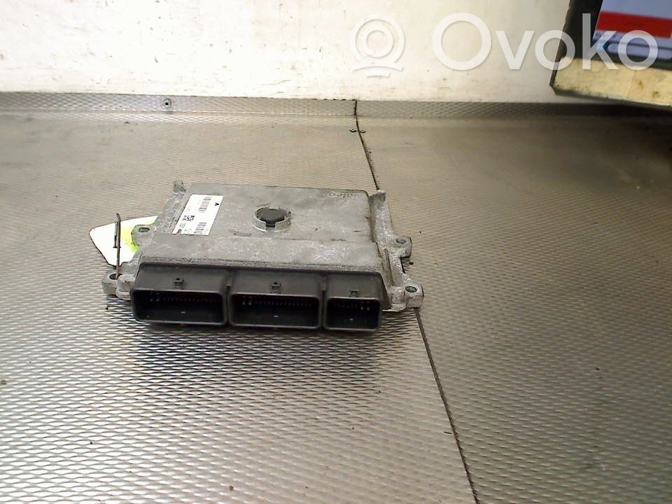 Renault Clio IV Unitate/modul de control motor 