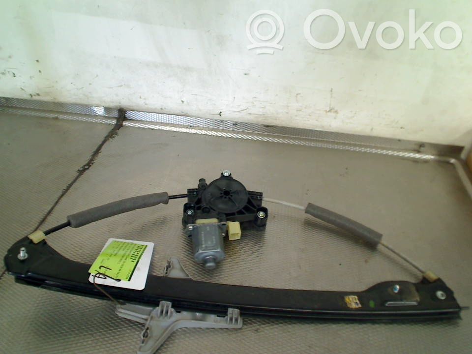 Skoda Superb B8 (3V) Meccanismo di sollevamento del finestrino posteriore senza motorino