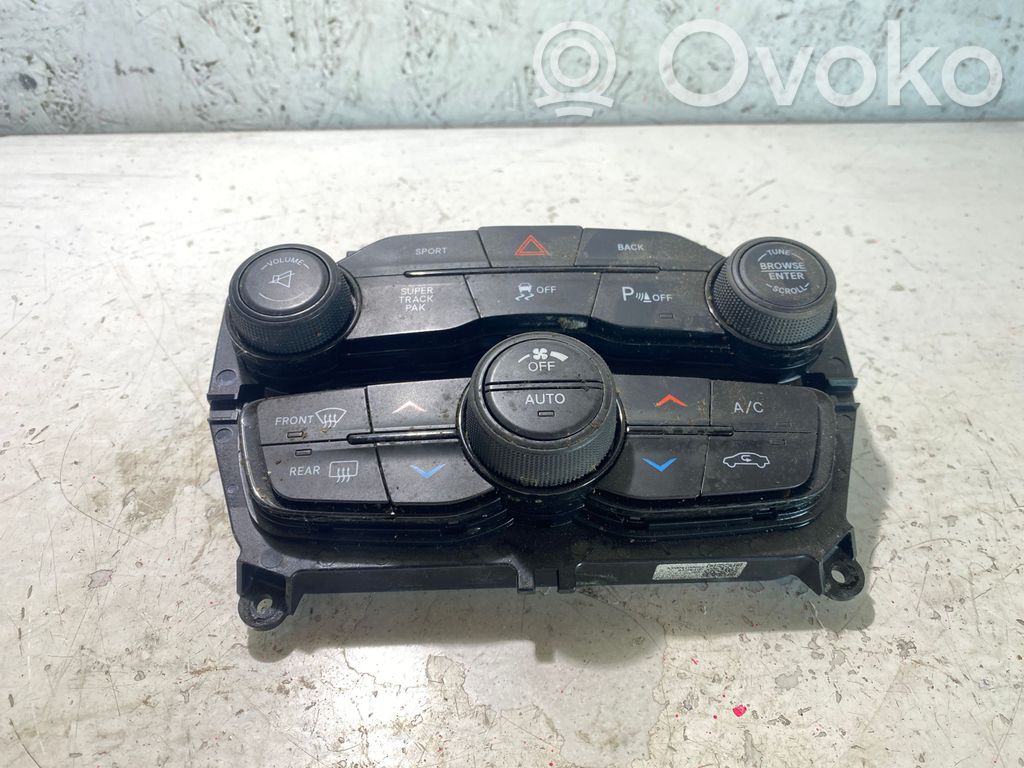 Dodge Challenger Climate control unit 