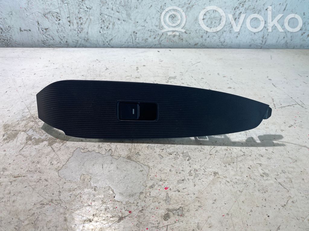 Mazda CX-5 Electric window control switch 