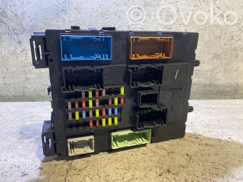 Módulo de fusible   BV6N14A073PD,526271F04