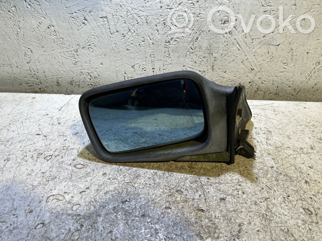 BMW 5 E28 Espejo lateral eléctrico de la puerta delantera 